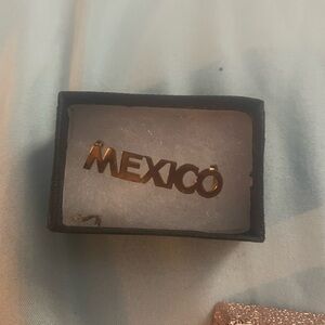 Gold 'Mexico' pendant 14kgp